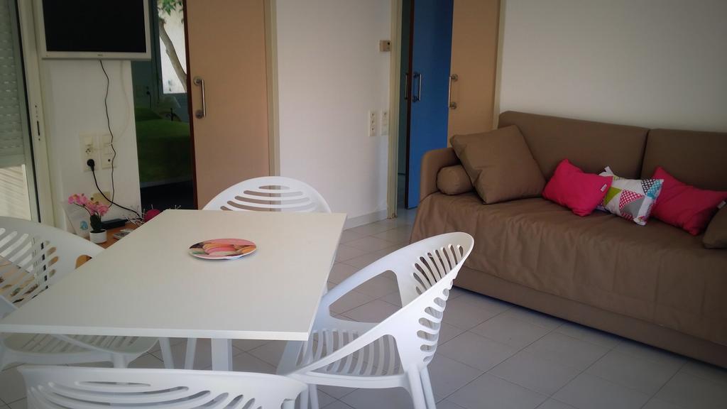 Residence Saint Michel L'Ile-Rousse (Corsica) Exterior foto